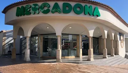 Mercadona Avenida Trenc D'Alba, 19, Jávea