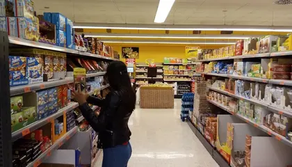 Mercadona Avenida Literato Azorín, 11, Yecla