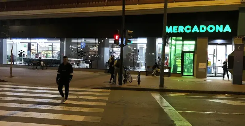Mercadona en Gran Vía Ronda Norte, 24, Murcia
