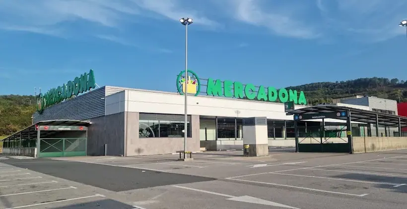 Mercadona en Elbarrena Kalea, 1, Oiartzun
