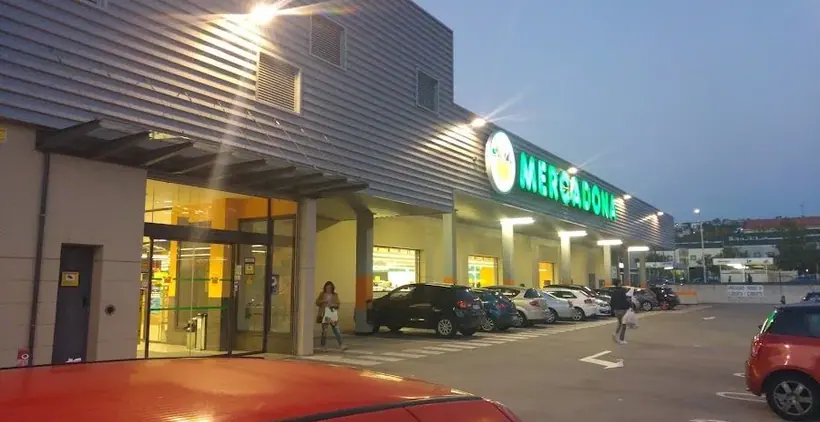 Mercadona en Avenida Das Mariñas, 283, Oleiros