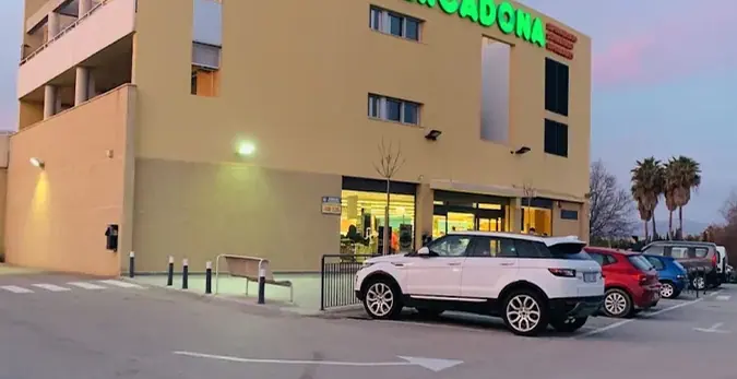 Mercadona en Calle Samil, 25 (sal. 10 Autovía Llevant), Palma