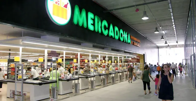 Mercadona en Avenida de los Hoyos, 2, Paracuellos de Jarama