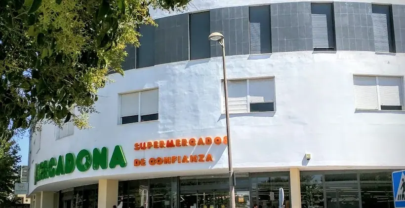 Mercadona en Avenida Plataneros, s/n, Pilas