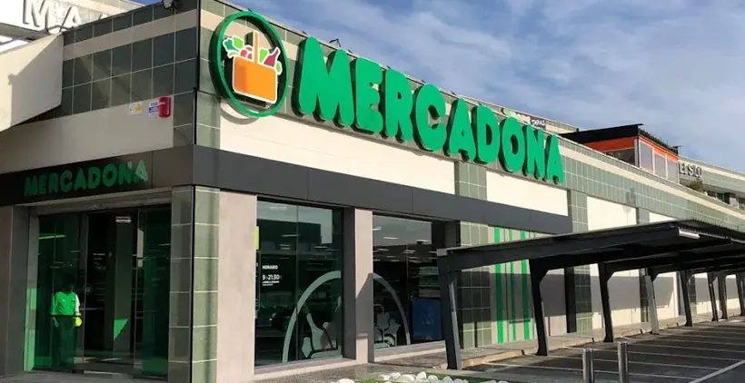 Mercadona en Calle Montalbán, s/n (c.c. el Silo), Puente Genil