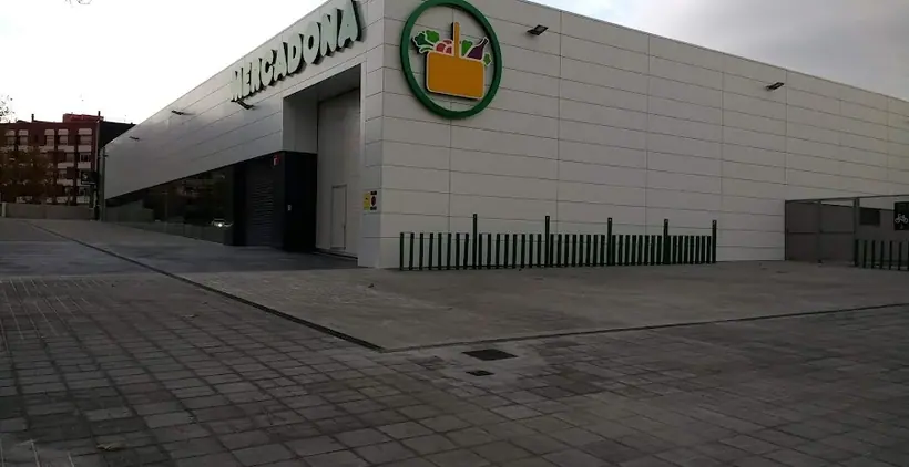 Mercadona en Calle General Moragues, 119, Reus