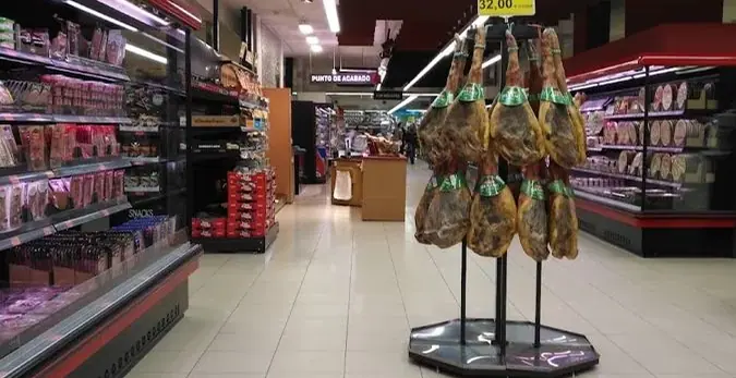 Mercadona en R. Xohana Torres, 12, Ribeira