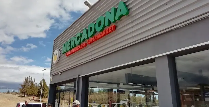 Mercadona en Calle Mar de Azor, 1 (urb. el Hornillo), San Bartolomé de Tirajana