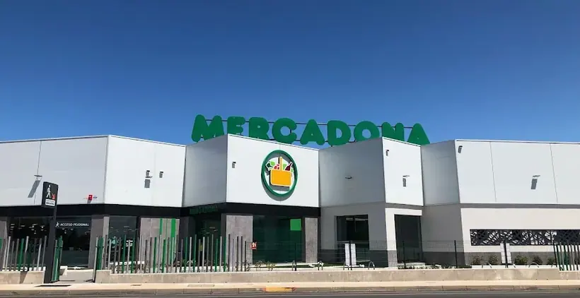 Mercadona en Calle Ferrocarril, s/n, San Fernando