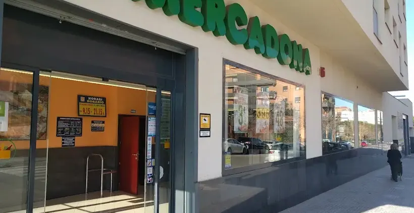 Mercadona en Calle General Manso, 39, Sant Feliu de Llobregat