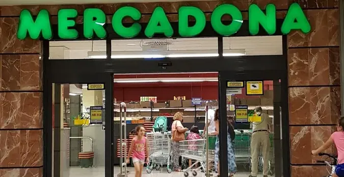 Mercadona en Calle Fernández Navarro, 50a (c.c. la Ola), Santa Cruz de Tenerife