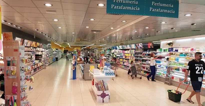 Mercadona en Urbanización S'Olivera, s/n, Santa Eulària des Riu