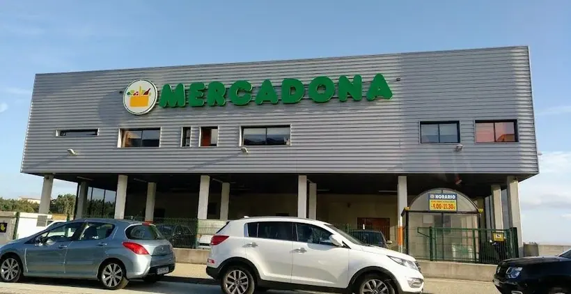 Mercadona en Rúa Castela E León, 4, Santiago de Compostela