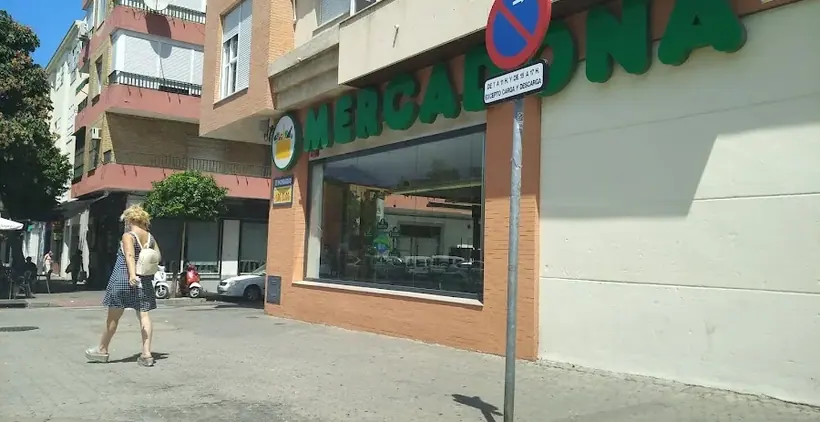Mercadona en Avenida Hytasa, 33, Sevilla