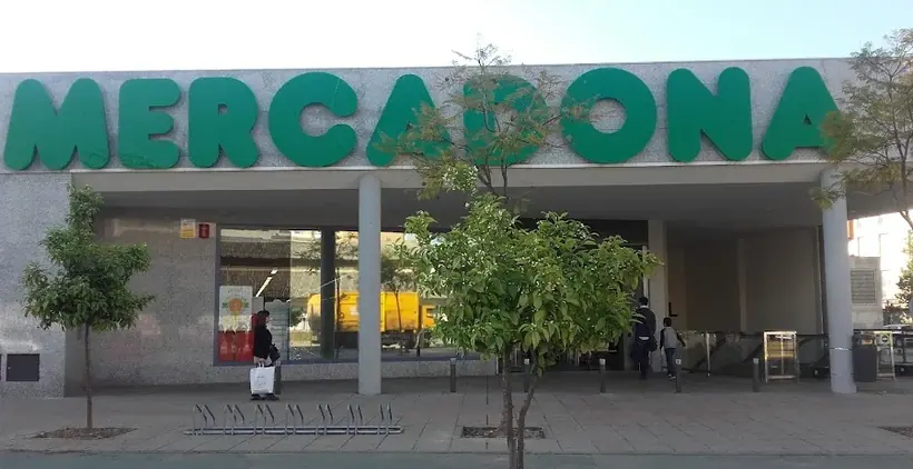 Mercadona en Calle Cardenal Ilundain, 8, Sevilla