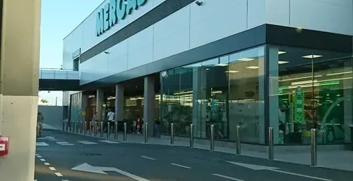 Mercadona en Avenida Alcalde Miguel Escalona, s/n, Torremolinos