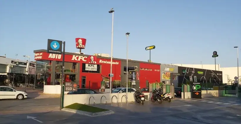 Mercadona en Avenida Rosa Manzón Valero, s/n, Torrevieja