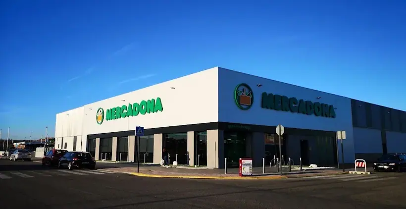 Mercadona en Calle la Mata, 10, Torrijos
