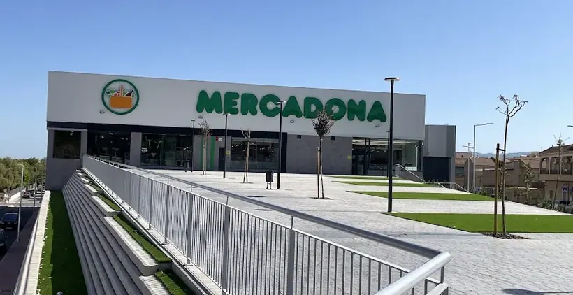 Mercadona en Calle Hondales, Totana