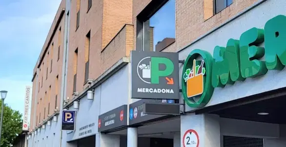 Mercadona en Plaza de la Estación, 2, Tres Cantos