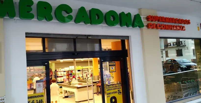 Mercadona en Paseo de la Esperanza, 20, Ubrique