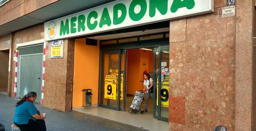 Mercadona en Calle de la Democracia, 49, Valencia