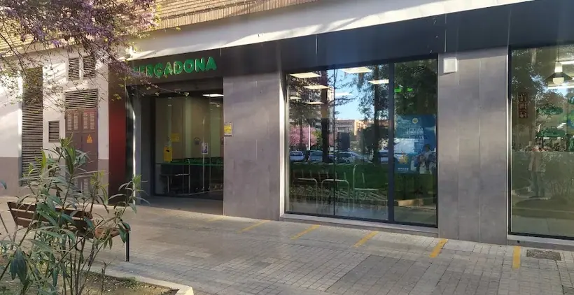 Mercadona en Calle Primero de Mayo, 31, Valencia