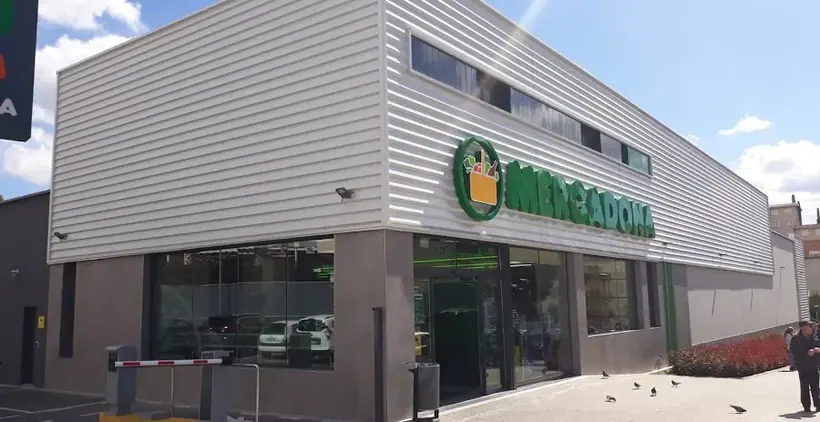 Mercadona en Calle Vallvera, 20, Valls