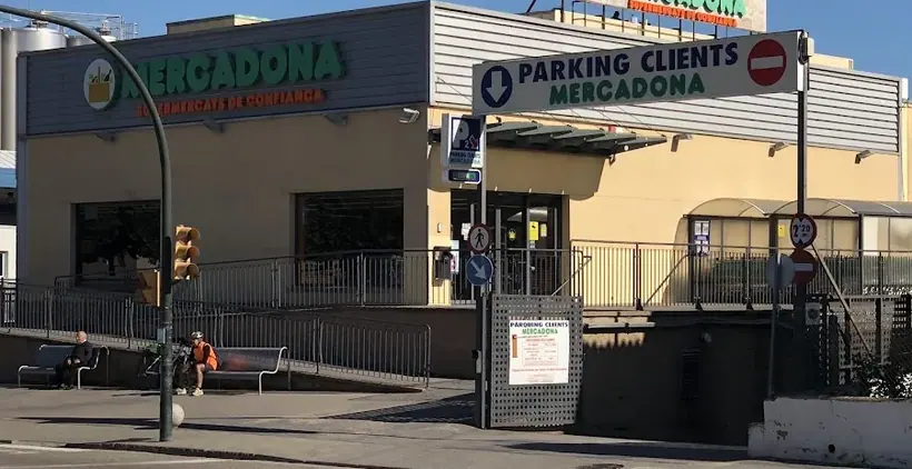 Mercadona en Calle Costa Brava, 53, Vidreres