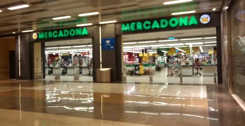 Mercadona en Avenida del Segle Xxi, 6, Viladecans