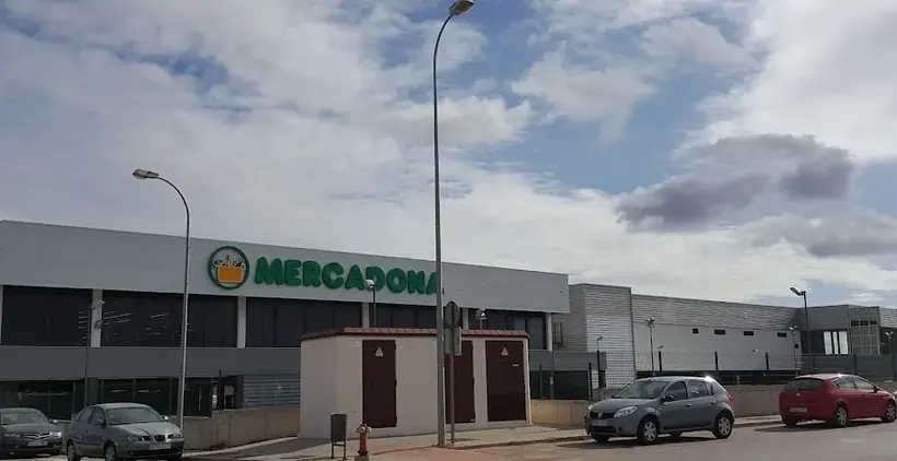 Mercadona en Calle Gravina, 115, Villafranca de los Barros