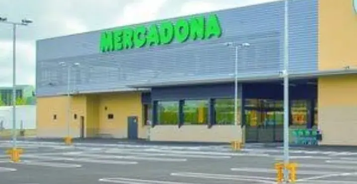 Mercadona en Calle Alto de Armentia, 7, Vitoria-Gasteiz
