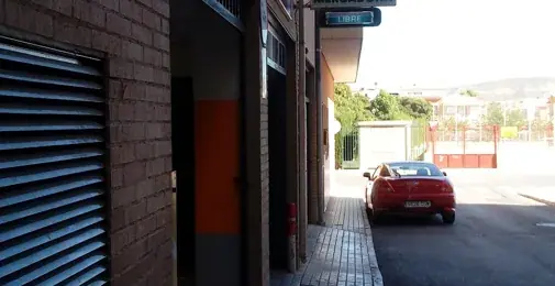 Mercadona en Avenida de la Paz, 2, Yecla