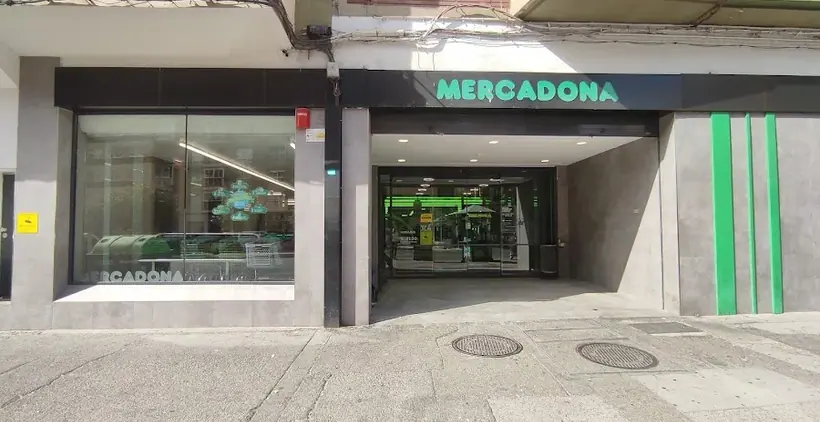 Mercadona en Avenida Navarra, 36, Zaragoza