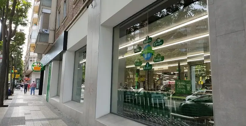 Mercadona en Calle Madre Sta. Joaquina de Vedruna, 35, Zaragoza